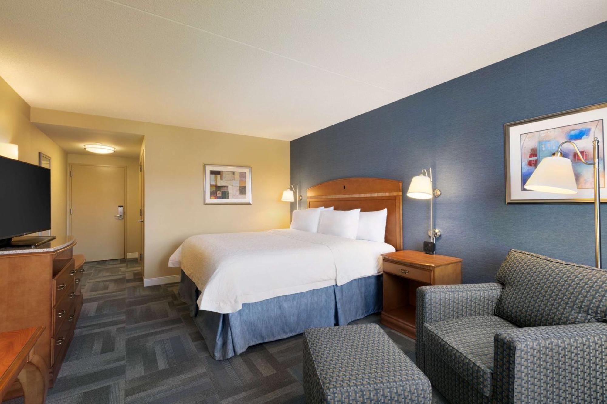 Hampton Inn New York - Laguardia Airport Exterior foto